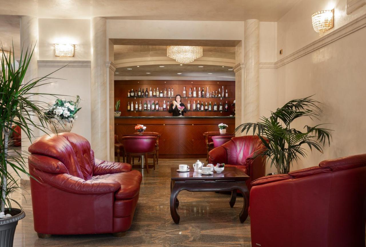 Hotel Gallia Palace Rimini Exterior photo