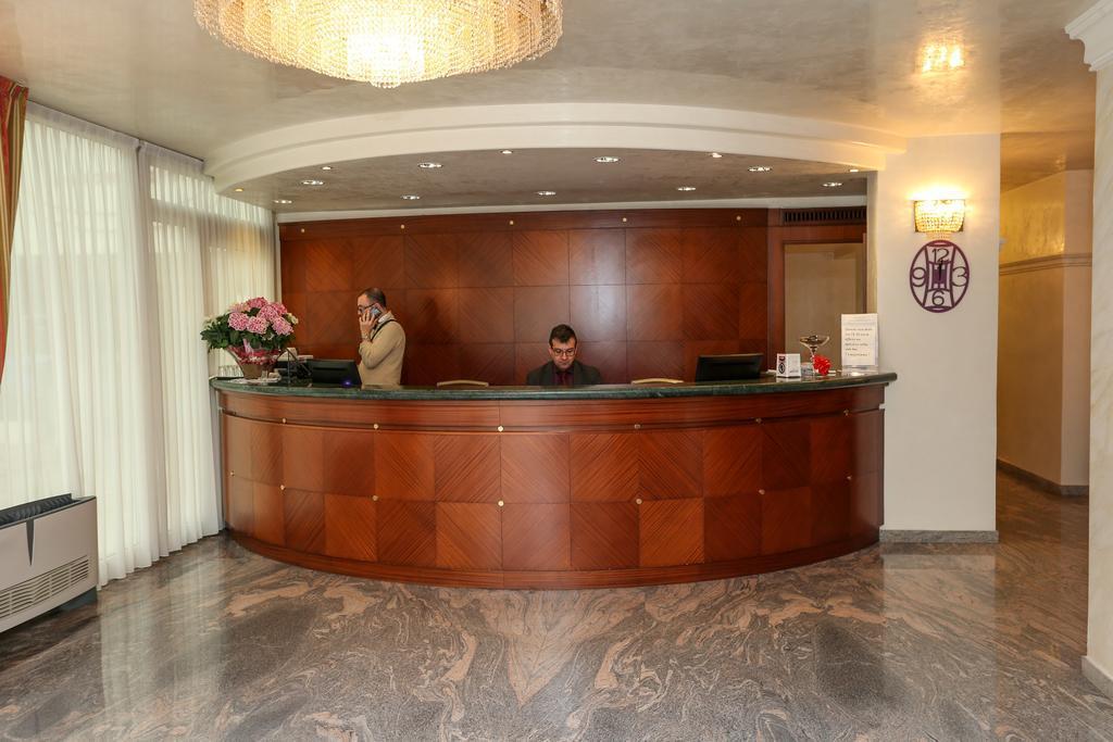 Hotel Gallia Palace Rimini Exterior photo