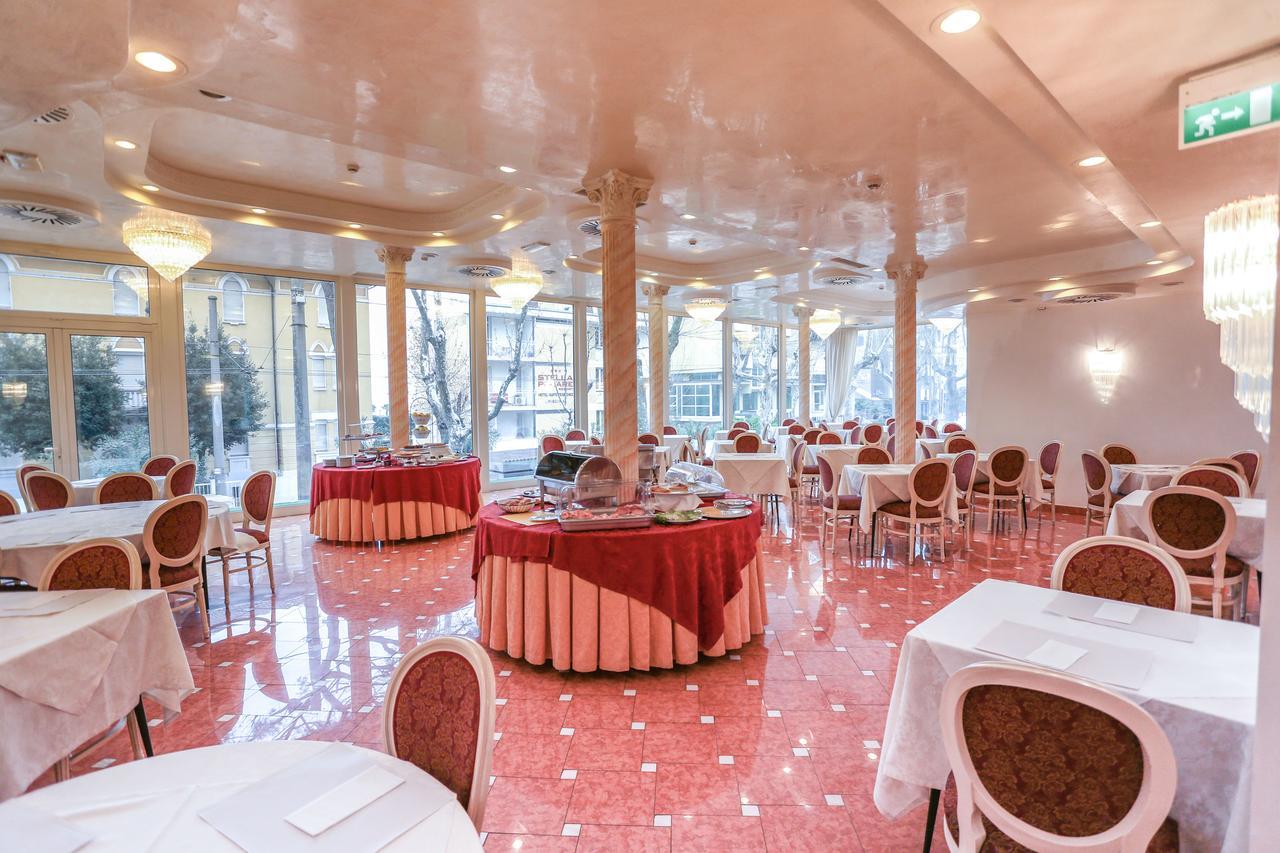 Hotel Gallia Palace Rimini Exterior photo